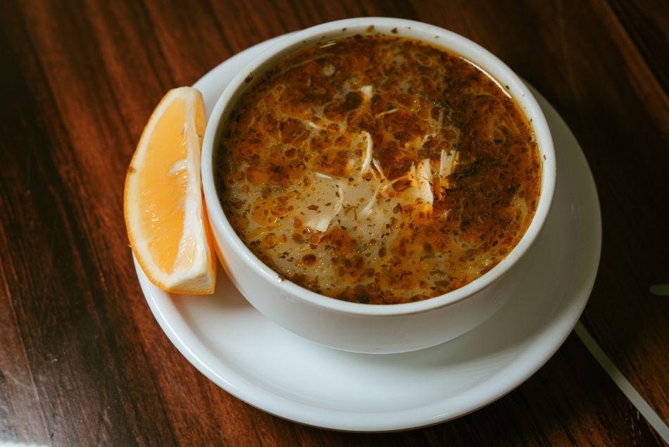 Tavuk Suyu Çorbası